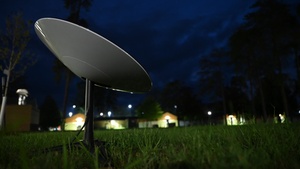 GIDE 3/ADE 5: Starlink antenna