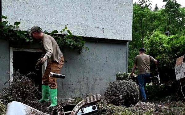 52nd CES volunteers aid flood recovery in Auw an der Kyll