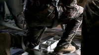 Criss Cross | 3d LSB and VMGR 152 conduct parachute jumps and air delivery training