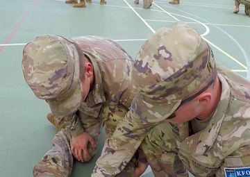 Combat Lifesaver Course for U.S. Cavalry Troops in Kosovo