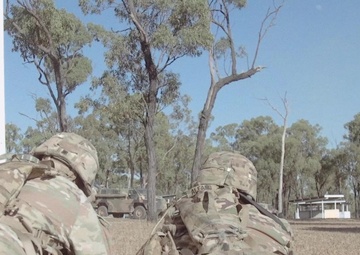 Alaska-based US Army paratroopers conduct urban assault training in Australia