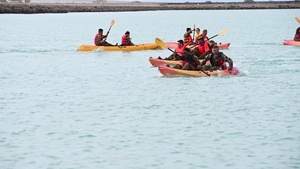 Broll Soldiers competing in Medical Command Best Leader participate in a mystery water focused event
