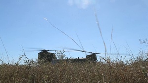 U.S. Army paratroopers board an Australian Army Boeing CH-47 Chinook during Exercise Talisman Sabre 21 (24 FPS)