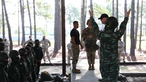 Airborne sustainment training