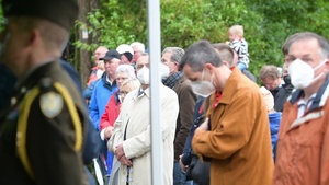 America and Germany Join in Honoring Fallen U.S. Soldiers (B-Roll, No Captions)