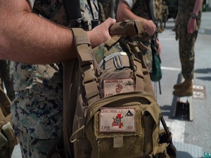 Marines with 3d MLG and 3d Marine Division conduct an Alert Contingency MAGTF drill