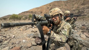 U.S. service members train in hottest country in the world for French Desert Commando Course