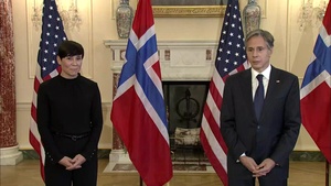 Secretary of State Antony J. Blinken camera spray with Norwegian Foreign Minister Ine Søreide