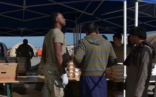 EUCOM Afghan Evacuation Operations - 173rd prepares food