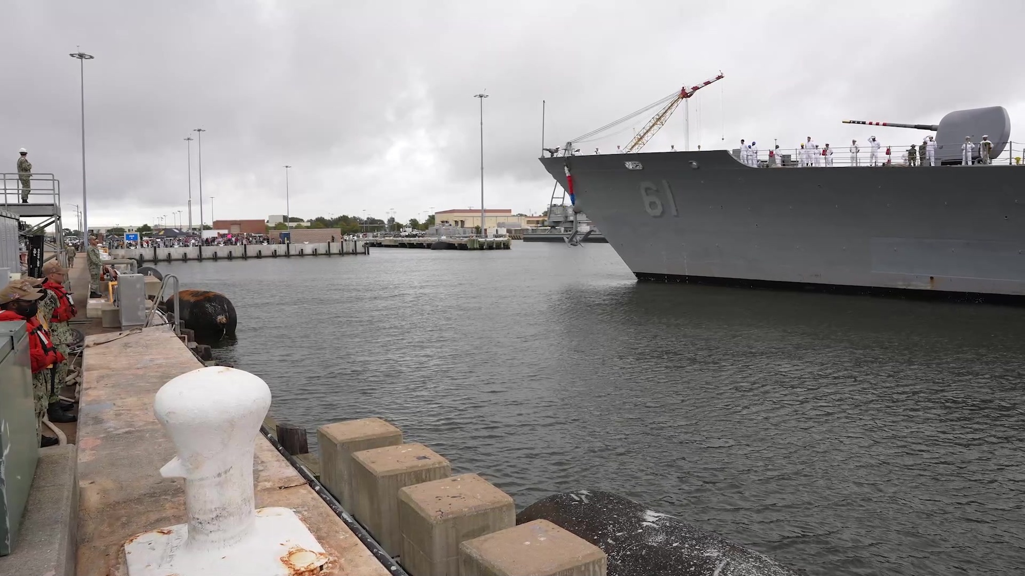 The Ticonderoga-class guided missile cruiser USS Monterey (CG 61) and the Arleigh Burke-class guided-missile destroyer USS Mitscher (DDG 57) returned home to Naval Station Norfolk Sept. 17 following a nine-month deployment to the U.S. 5th and 6th Fleet areas of operation. (U.S. Navy photo by Mass Communication Specialist 2nd Class Joshua M. Tolbert)