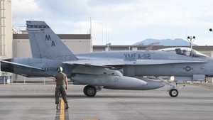 VMFA-112 Arrive at MCAS Iwakuni (B-Roll)