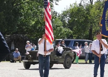Chaplain (Capt.) Emil Kapaun’s Remains Return to his Home Town, Pilsner, Ks.