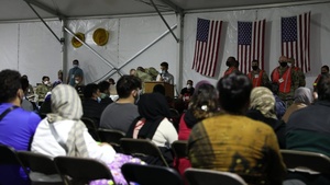 Soldiers Assist with Arriving Afghan Personnel