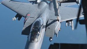 Air Refueling during Checkered Flag 22-1
