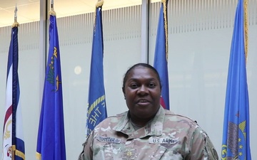 MAJ Theresa Foster - Army Beat Navy message from Belleville, IL