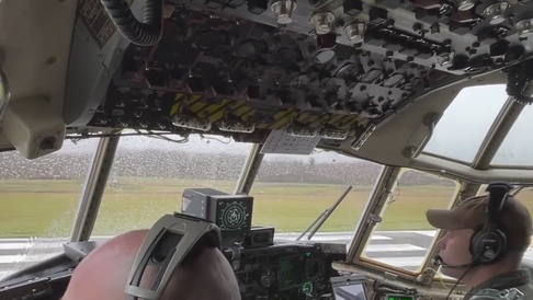 910th Herc performs flyover for Cleveland Browns game > Youngstown