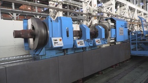 Powder chamber lathe