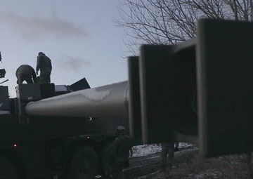 B-ROLL: Slovakia's newest artillery makes a training stop at Battle Group Poland
