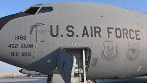340th EARS refuels Air Force F-16 Fighting Falcons