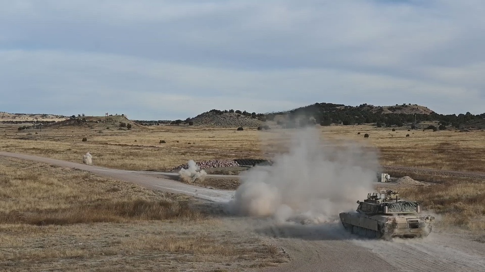 DVIDS - Video - 3ABCT/4ID Sustainment Gunnery Dec. 2021 B-Roll