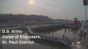 Lock and Dam 2 miter gate replacement time lapse