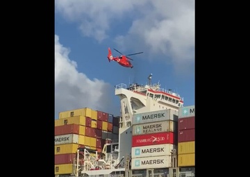 Coast Guard, good Samaritan rescue 19 from water off Islamorada