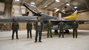 New York Islanders Shout Out from Holloman AFB