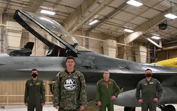 New York Islanders Shout Out from Holloman AFB