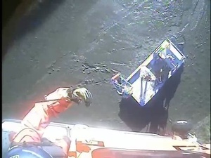 VIDEO AVAILABLE: Coast Guard rescues 6 boaters near Hopedale, Louisiana