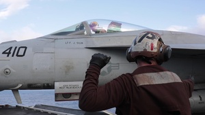 Abraham Lincoln conducts flight operations