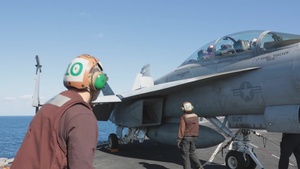 Abraham Lincoln conducts flight operations during Jungle Warfare Exercise 22