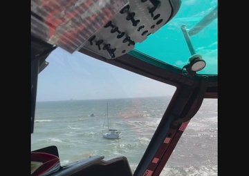 Coast Guard medevacs mariner near Mobile Bay, Ala.