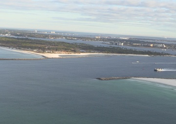 Ship to Shore Connector Demonstrates Its Capabilities in Test Event with USS Carter Hall