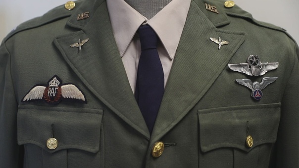 OnOFF　LADY'S MISSION 鶴見3等海尉　1/6 CWO3 awarded Distinguished Flying Cross | Article | The