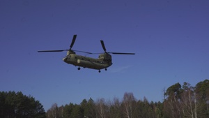 82nd Airborne trains with their Polish Allies