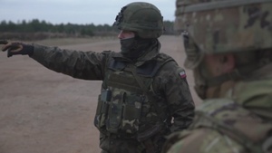 Poland training with U.S. Paratroopers