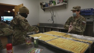 Ex. Arctic Eagle-Patriot: Services, 168th Wing prepares meals (B-ROLL)