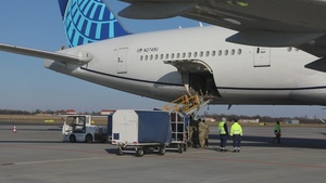 Additional Soldiers with the 1ID arrive in Poland
