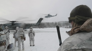 II MEF Conducts Force on Force Training
