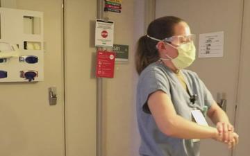 An Air Force nurse cares for patients in Oklahoma City