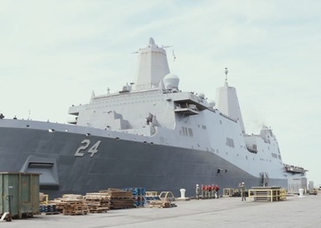 Elements of Kearsarge ARG and 22nd MEU Deploy