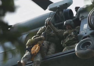 &quot;A Higher Echelon of Care,&quot; U.S. Marines conduct joint casualty hoist training drills