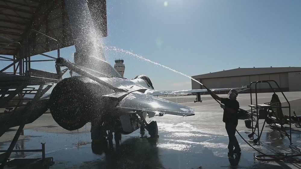DVIDS - Video - Fighting Corrosion: One airplane wash at a time