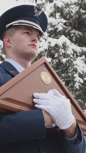Gail Halvorsen Remembered (Vertical video)