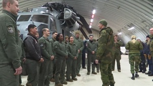 The Prime Minister of Norway visits the U.S. Marines