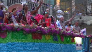 2022 Fiesta Texas Cavaliers River Parade