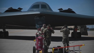 Whiteman AFB complete Agile Tiger hot pit refueling