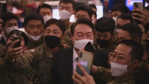 CLEAN- ROK President-elect Yoon Sok-yuel visits USAG Humphreys