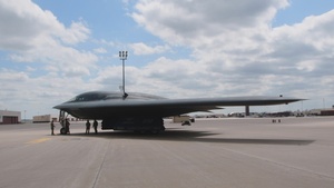 509th Bomb Wing maintenance crews refuel B-2 Spirit stealth bombers during Exercise Agile Tiger