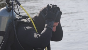 Task Force 61/2 Scuba Training in Souda Bay, Greece